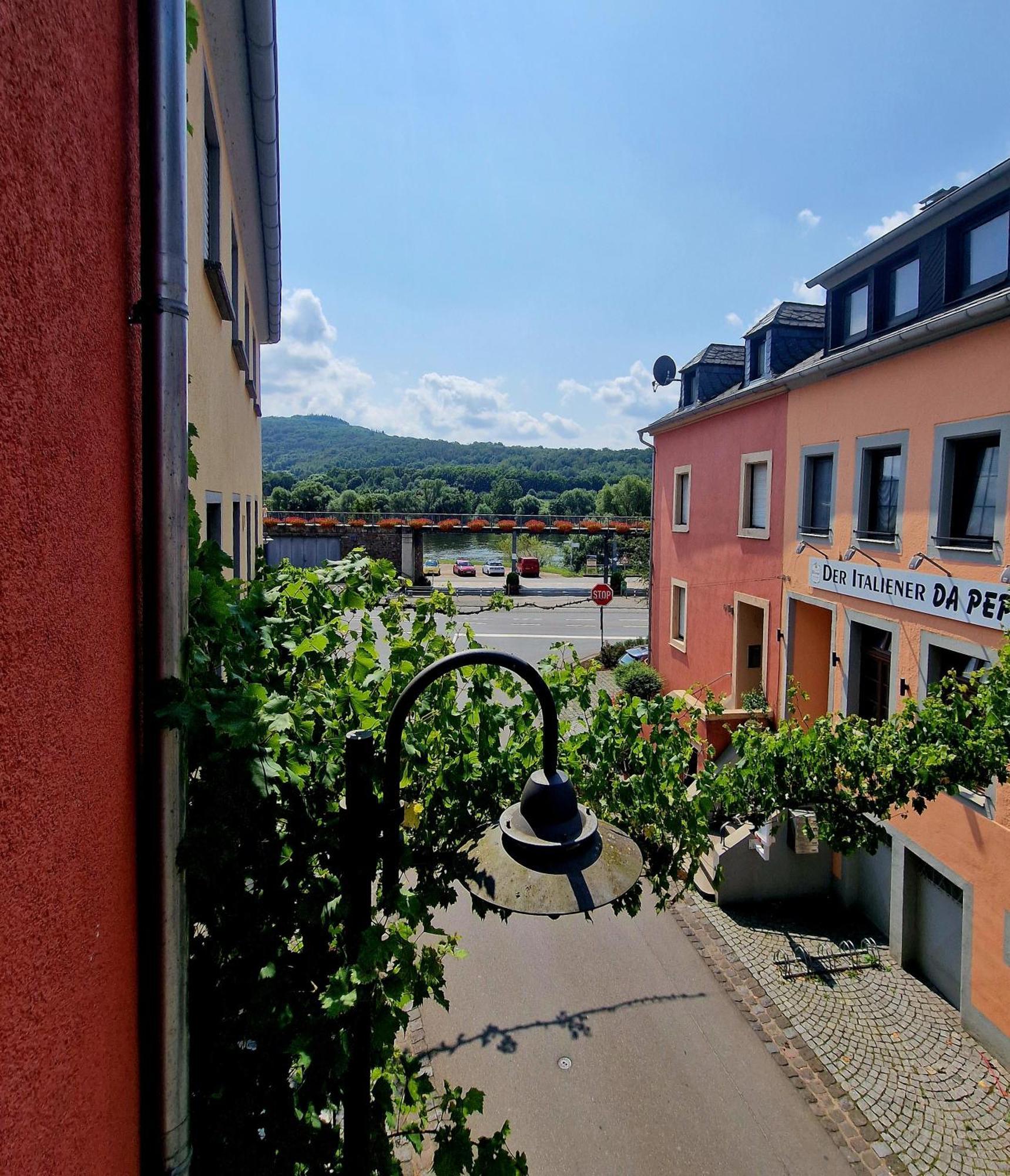 Das Rote Ferienhaus Terlinden Lieser Dış mekan fotoğraf